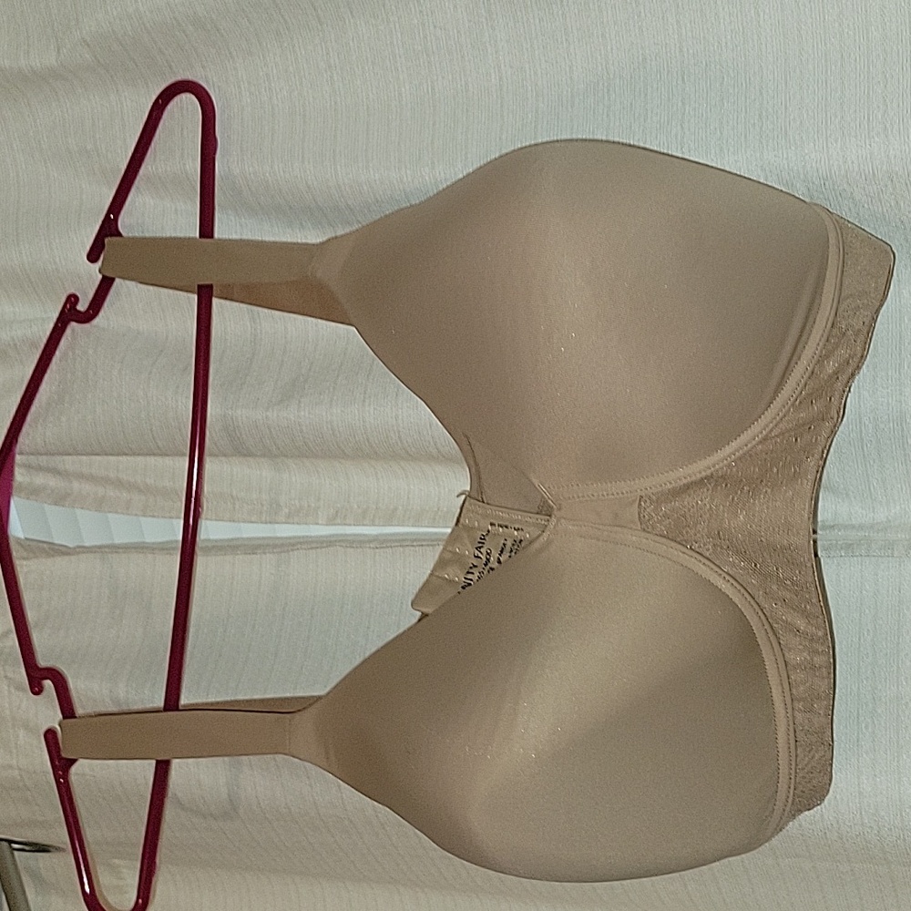 VAINTY FAIR BRA